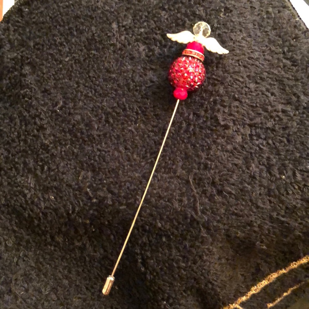 HAT PIN